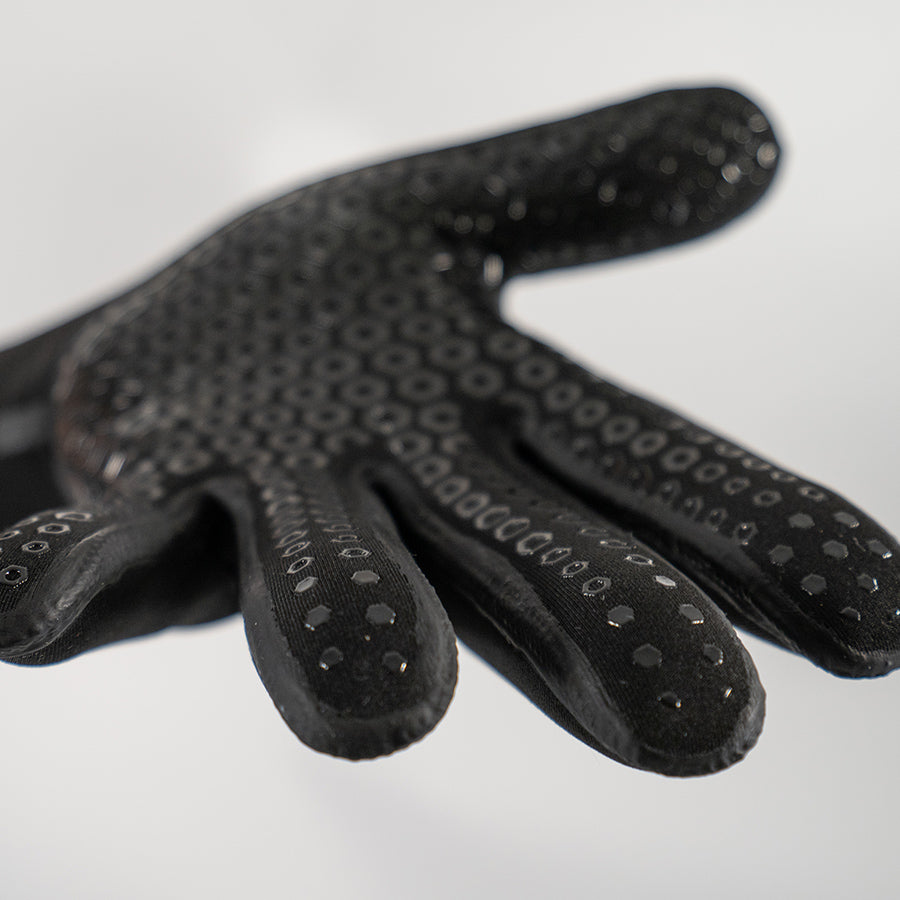 Close up of Fourth Element - 3mm Neoprene Cold Water Swimming Gloves